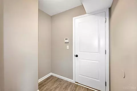 Entry Way - 1648 Tunis Dr, Harrison, OH 45030 photo 3 of 6