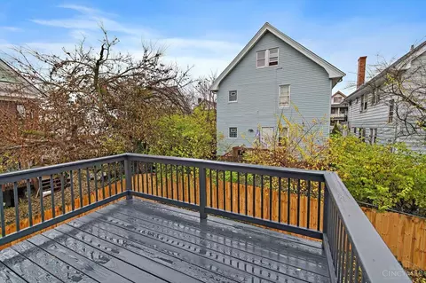 Exterior - 1627 Jonathan Ave, Cincinnati, OH 45207 photo 4 of 5