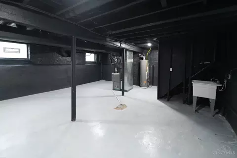 Other - 1627 Jonathan Ave, Cincinnati, OH 45207 photo 9 of 13