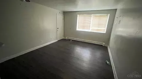 Living - 2109 Harrison Ave, Cincinnati, OH 45214 photo 7 of 10
