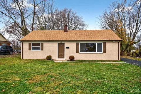 8729 Morningstar Ln, Cincinnati, OH 45231