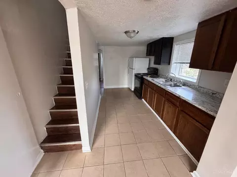 Kitchen - 2048 Fourth Ave, Cincinnati, OH 45224 photo 1 of 5