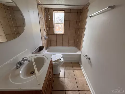 Bath - 2048 Fourth Ave, Cincinnati, OH 45224 photo 1 of 2