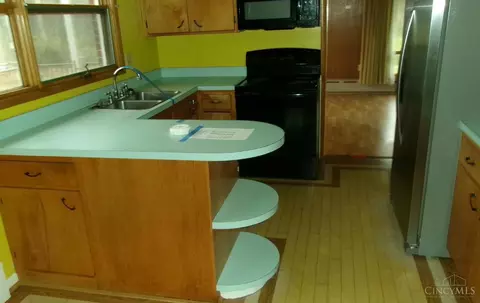 Kitchen - 155 Free Soil Rd, Georgetown, OH 45121 photo 2 of 2