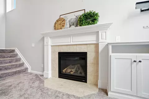 Entry Way - 505 Conrad Dr, Cincinnati, OH 45231 photo 2 of 7