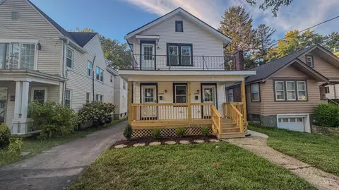 6949 Cambridge Ave, Mariemont, OH 45227