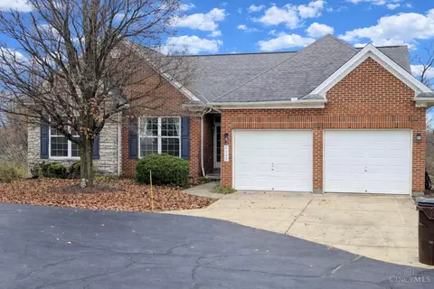 5548 Timber Way Dr, Cincinnati, OH 45238