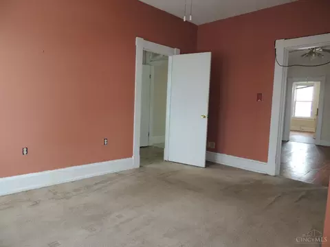 Bedroom - 17 Maple St, Reading, OH 45215 photo 7 of 10