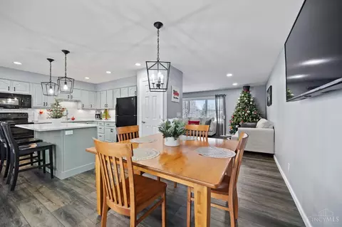 Dining - 7368 Pickway Dr, Cincinnati, OH 45233 photo 2 of 2