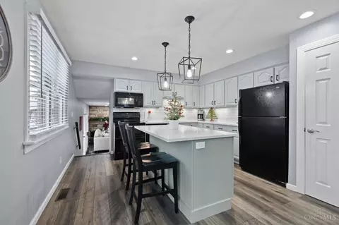 Kitchen - 7368 Pickway Dr, Cincinnati, OH 45233 photo 1 of 5
