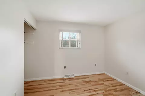 Bedroom - 4054 Foster Maineville Rd, Morrow, OH 45152 photo 6 of 10