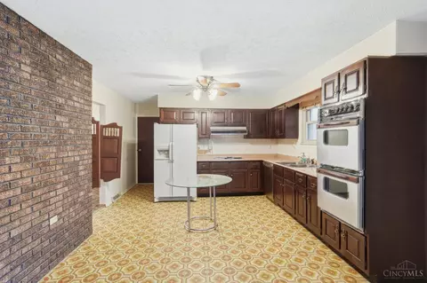 Kitchen - 4054 Foster Maineville Rd, Morrow, OH 45152 photo 2 of 2