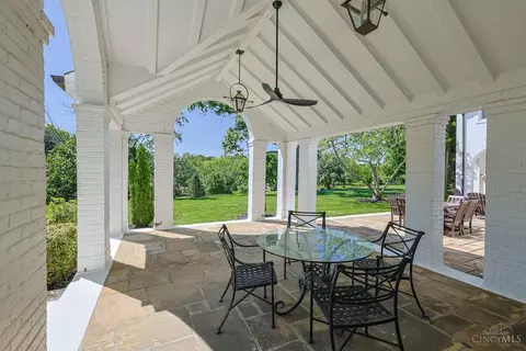 Exterior - 9675 Cunningham Rd, Cincinnati, OH 45243 photo 7 of 20