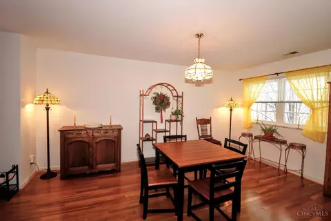 Dining - 3521 Section Rd, Cincinnati, OH 45237 photo 2 of 4