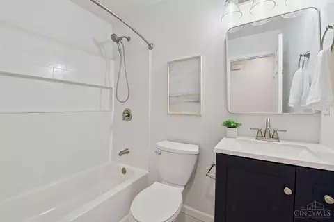 1679 Laval Dr, Cincinnati, OH 45255 photo 19