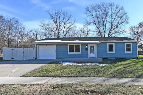 9 Sawmill Cir, Lebanon, OH 45036