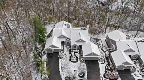 View/Area - 7922 Bar Harbor Dr, Cincinnati, OH 45255 photo 4 of 5