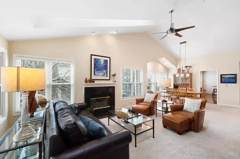 Living - 7922 Bar Harbor Dr, Cincinnati, OH 45255 photo 1 of 5