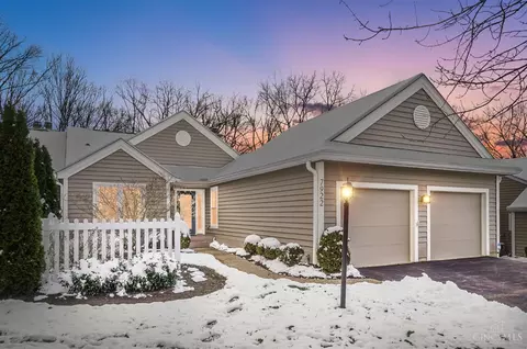 7922 Bar Harbor Dr, Cincinnati, OH 45255