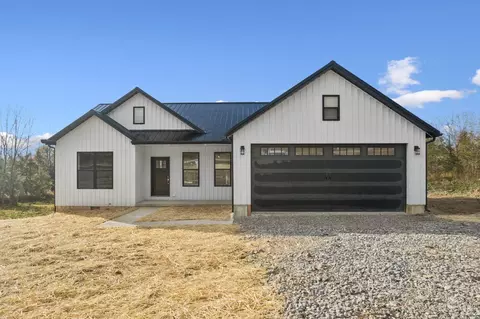 5643 Old St Rt 32, Bratton Twp, OH 45660