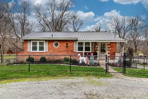9852 St Rt 128, Harrison, OH 45030