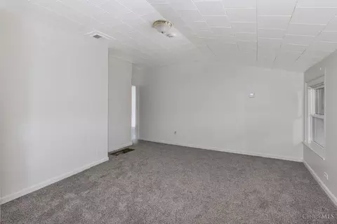 Living - 3518 Eighth St, Cincinnati, OH 45205 photo 2 of 2