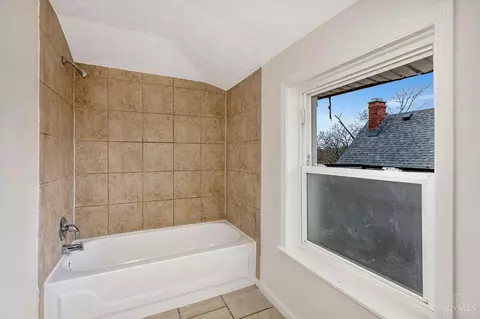 Bath - 3518 Eighth St, Cincinnati, OH 45205 photo 2 of 2