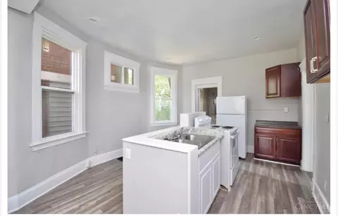 Kitchen - 1015 Purcell Ave, Cincinnati, OH 45205 photo 1 of 3