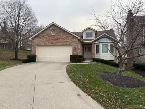 5809 Harborpoint Dr, Cincinnati, OH 45248