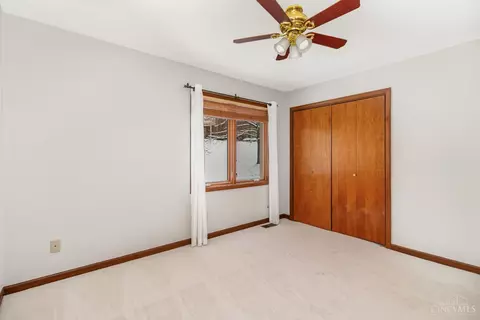 Bedroom - 5809 Harborpoint Dr, Cincinnati, OH 45248 photo 2 of 3
