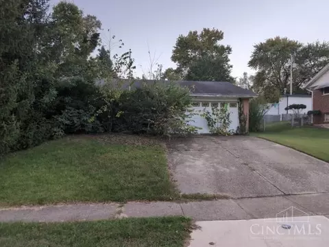 2332 Bonnieview Ave, Riverside, OH 45431
