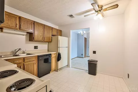 Kitchen - 5936 Harrison Ave, Cincinnati, OH 45248 photo 2 of 3