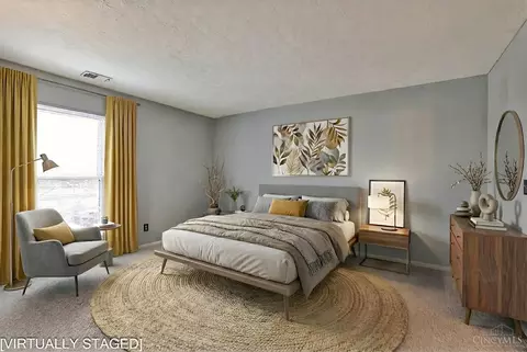 Bedroom - 5936 Harrison Ave, Cincinnati, OH 45248 photo 3 of 5