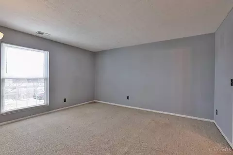 Bedroom - 5936 Harrison Ave, Cincinnati, OH 45248 photo 1 of 5
