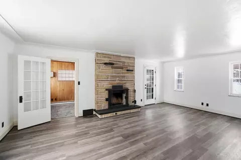 Living - 1110 Cheyenne Dr, Cincinnati, OH 45216 photo 1 of 6