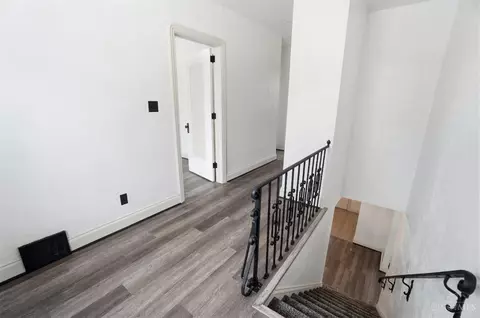 Entry Way - 1110 Cheyenne Dr, Cincinnati, OH 45216 photo 4 of 4