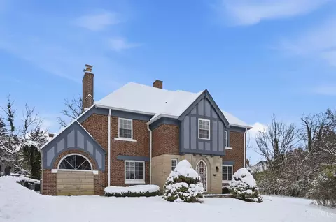 Exterior - 1110 Cheyenne Dr, Cincinnati, OH 45216 photo 2 of 8