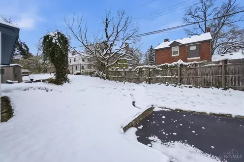 Exterior - 1110 Cheyenne Dr, Cincinnati, OH 45216 photo 8 of 8