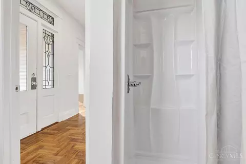 Entry Way - 3200 Glenway Ave, Cincinnati, OH 45204 photo 3 of 7