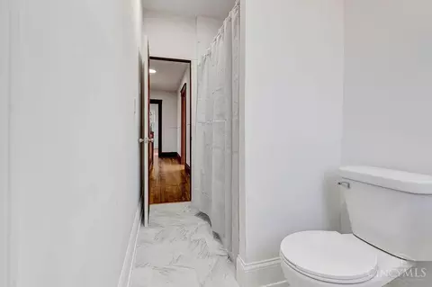 Entry Way - 3200 Glenway Ave, Cincinnati, OH 45204 photo 6 of 7