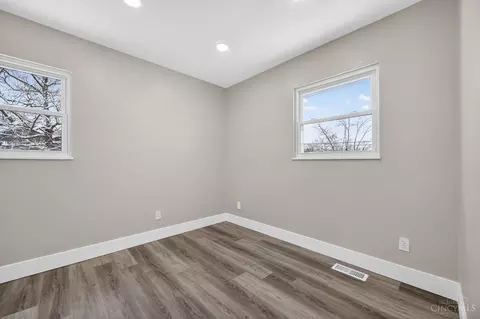 Bedroom - 11761 Hanover Rd, Forest Park, OH 45240 photo 3 of 7