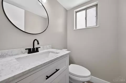 Bath - 11761 Hanover Rd, Forest Park, OH 45240 photo 1 of 8