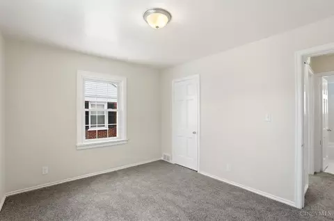 7708 Eustis Ct, Deer Park, OH 45236 photo 17