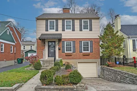 3414 Oak Ln, Cincinnati, OH 45209