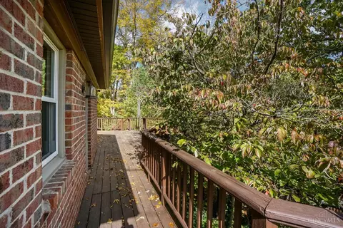 921 Surrey Trl, Cincinnati, OH 45245 photo 50