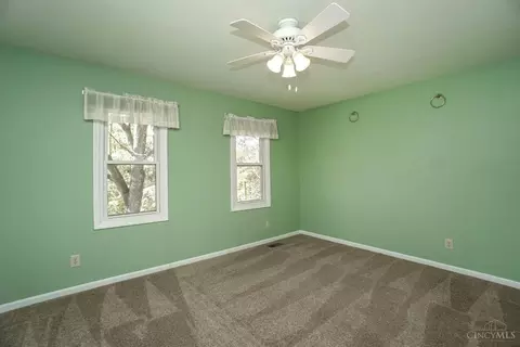 921 Surrey Trl, Cincinnati, OH 45245 photo 34