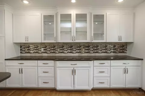 921 Surrey Trl, Cincinnati, OH 45245 photo 20