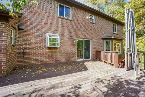 921 Surrey Trl, Cincinnati, OH 45245 photo 49