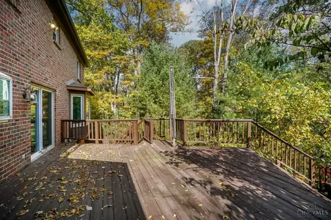 921 Surrey Trl, Cincinnati, OH 45245 photo 48