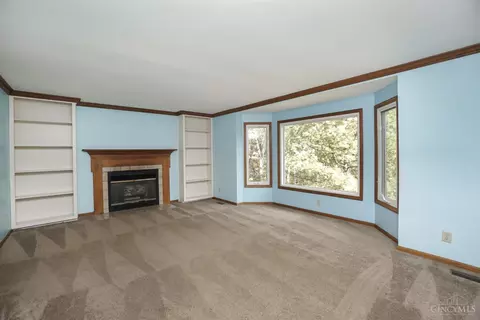 921 Surrey Trl, Cincinnati, OH 45245 photo 12